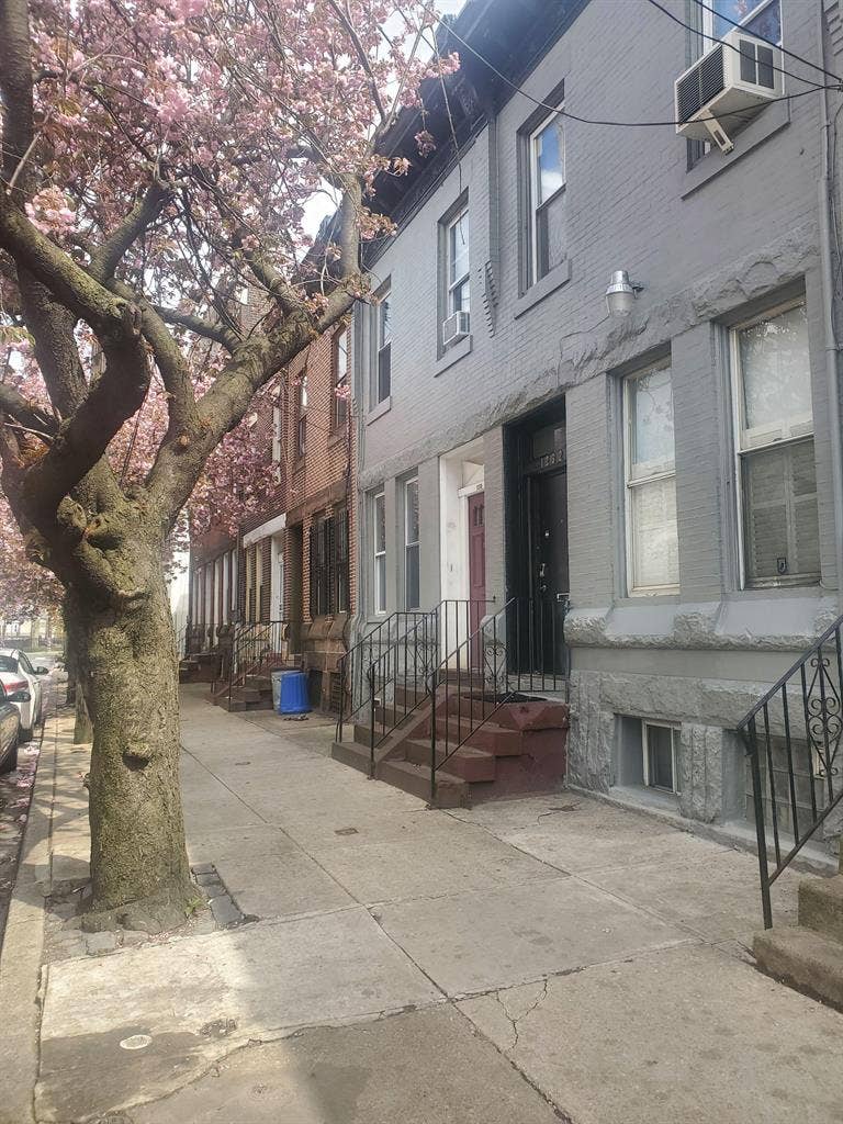 4 BR in Philadelphia