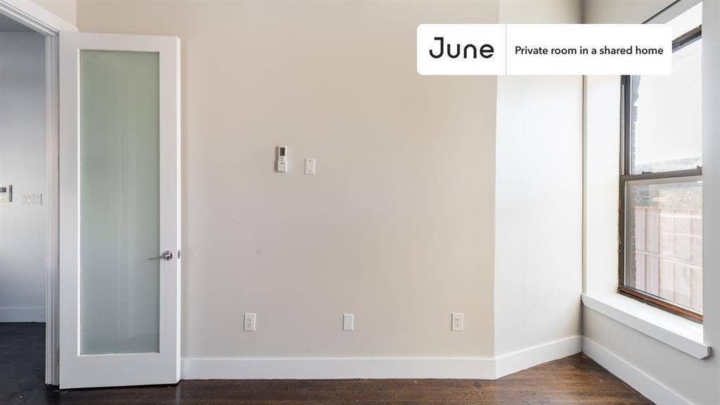 4 BR in New York City