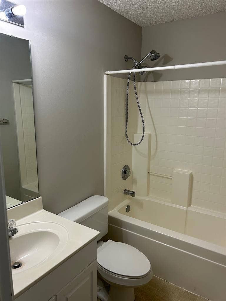 3 BR in Charlotte