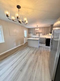3Br 2Ba 1/2 Duplex available