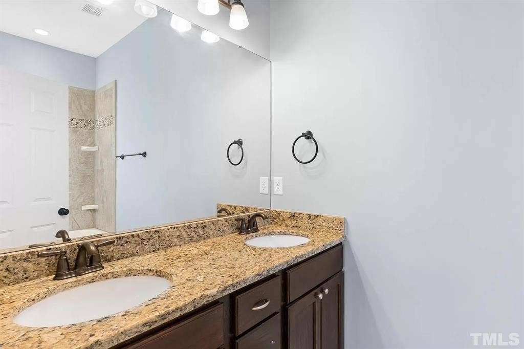 4 BR in Raleigh