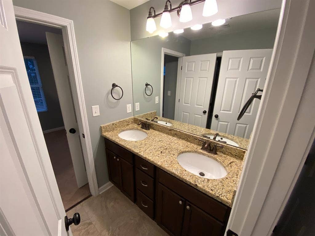 4 BR in Raleigh