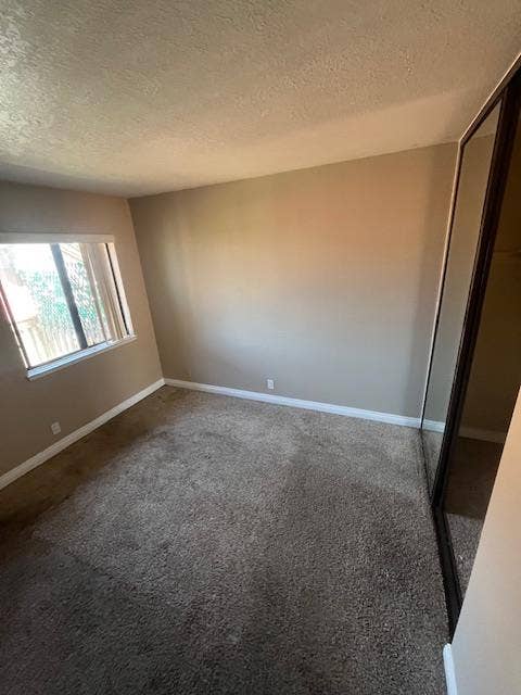 GREAT Room in HB!!