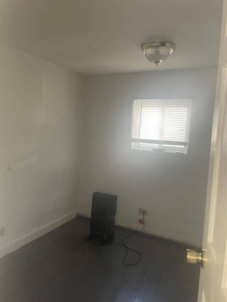 Wanna be my roomate?