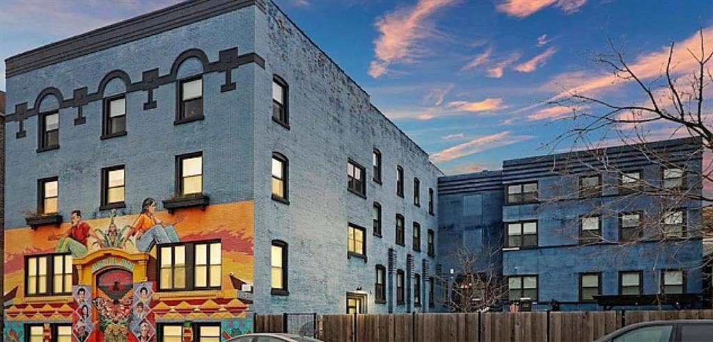 Private Bedrooms in Pilsen!