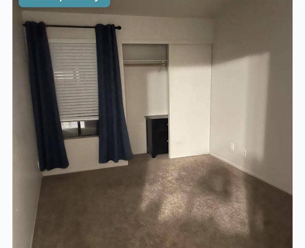 Furnished Room w Private Bath