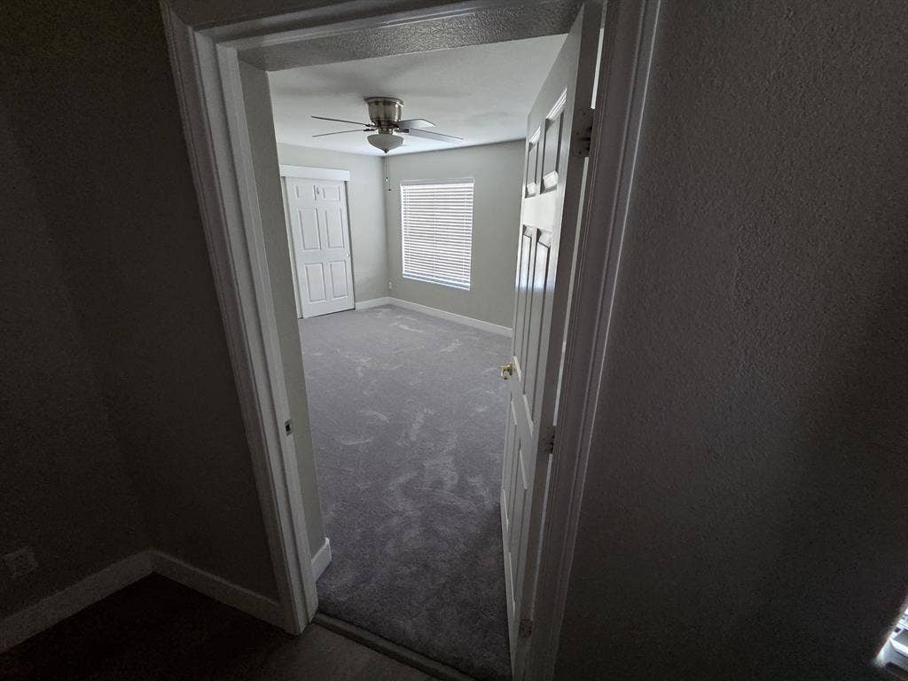 2 Rooms Avaliable for Rent