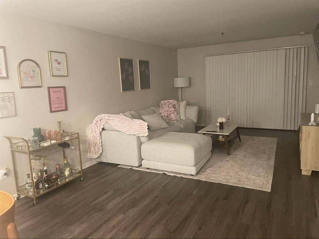 Summer Sublease Avaliable May- Aug