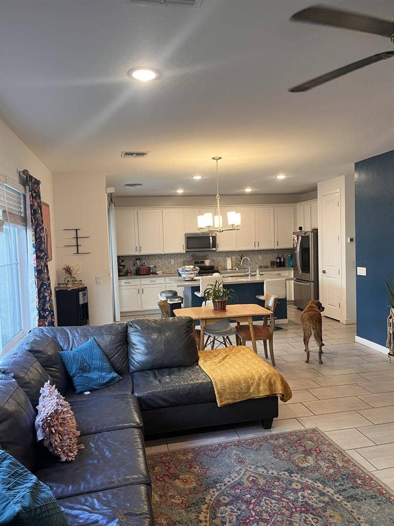 Great Room for Rent, 3 months min