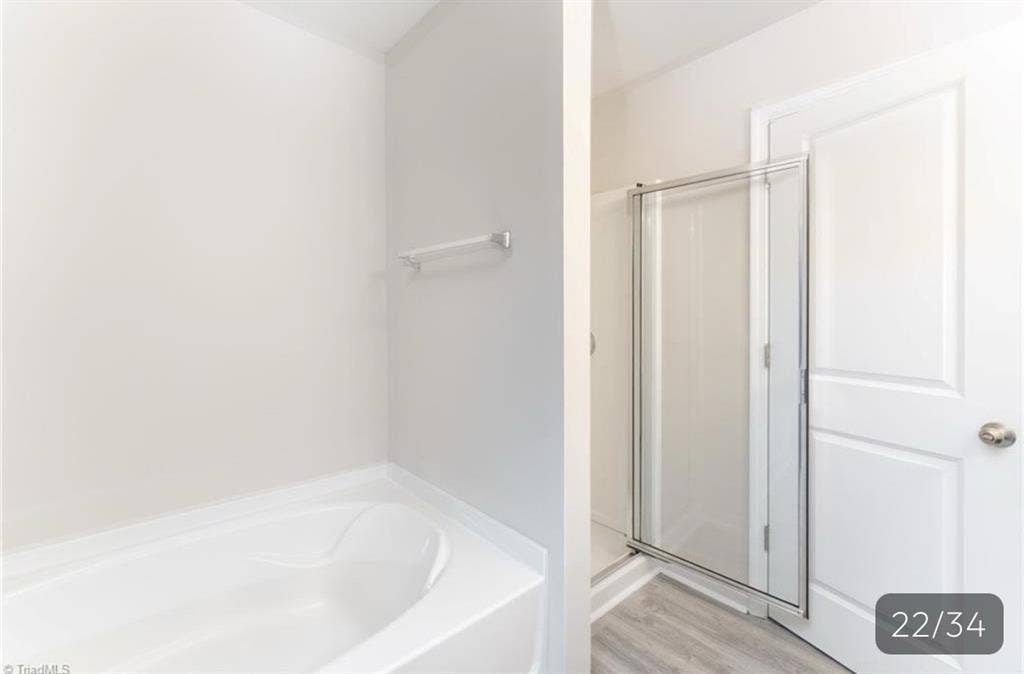 Looking for a new roommate!