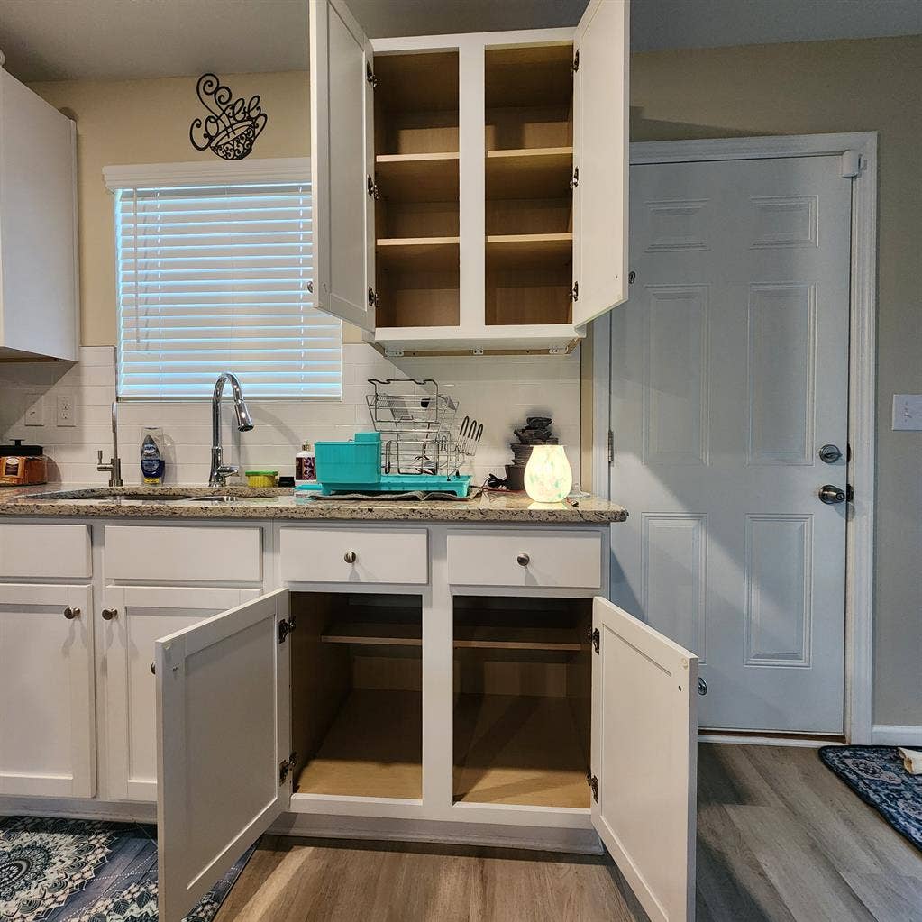 Private Room, Shared Bath (Room 1)