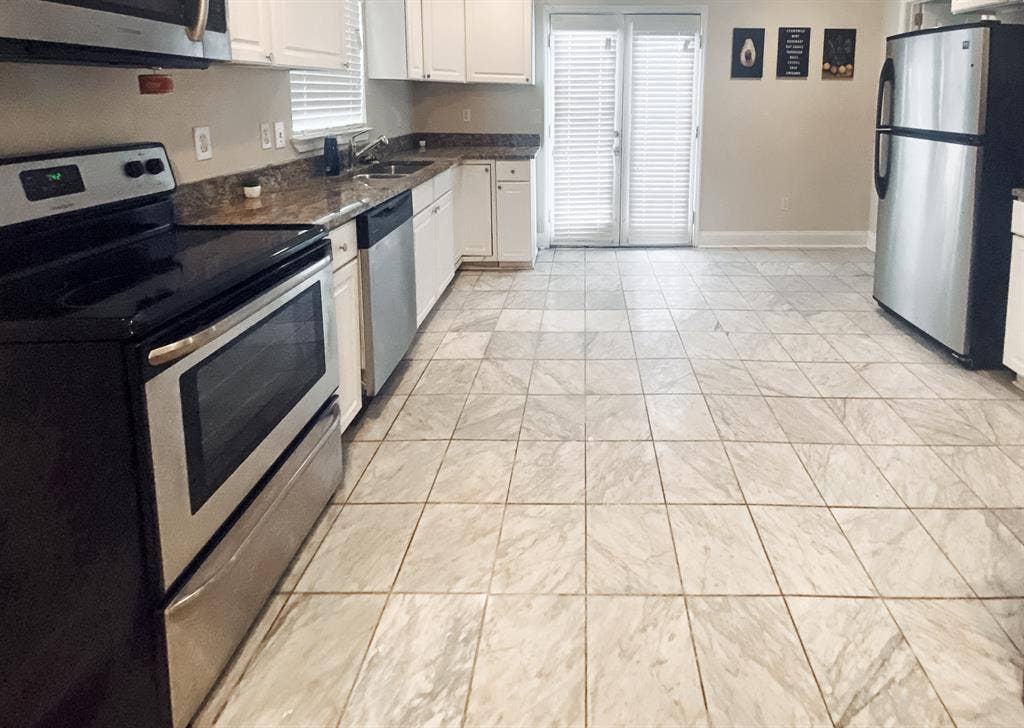 6 BR in Atlanta