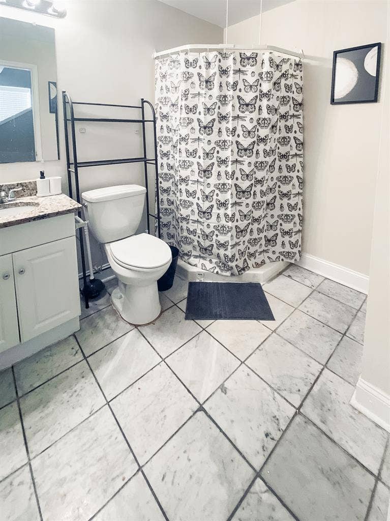 6 BR in Atlanta