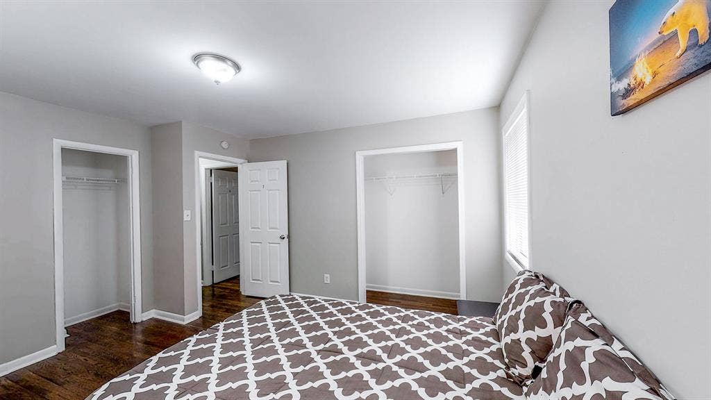 6 BR in Decatur