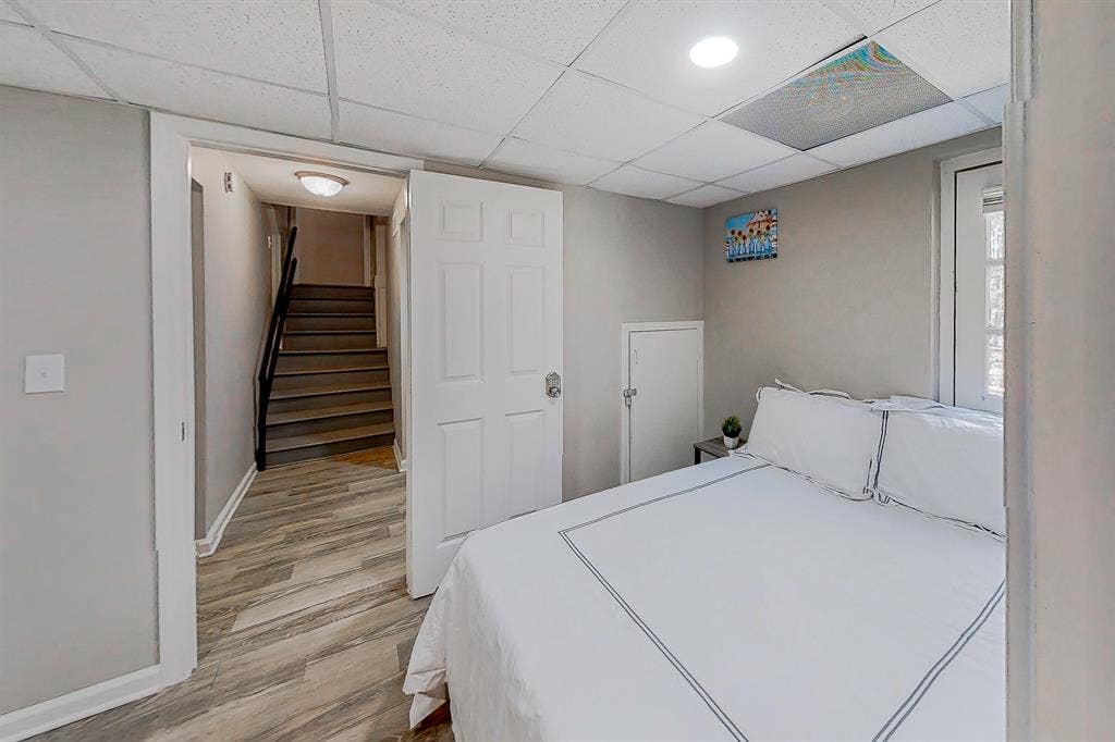 8 BR in Atlanta