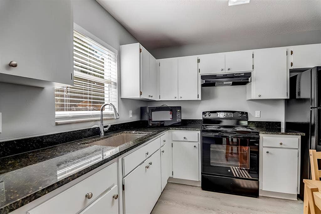 6 BR in Tampa