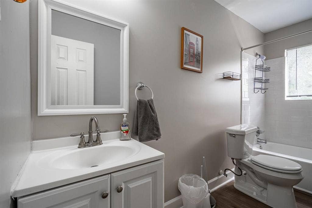 9 BR in Jonesboro