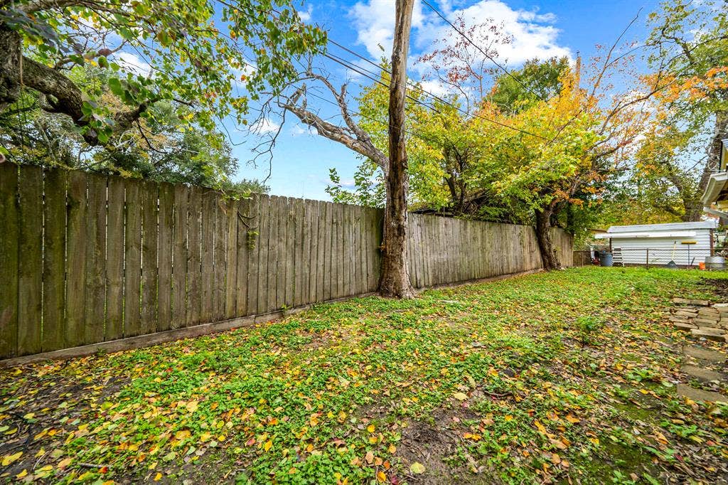 9 BR in Houston