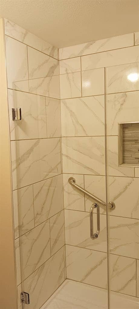 6 BR in Houston