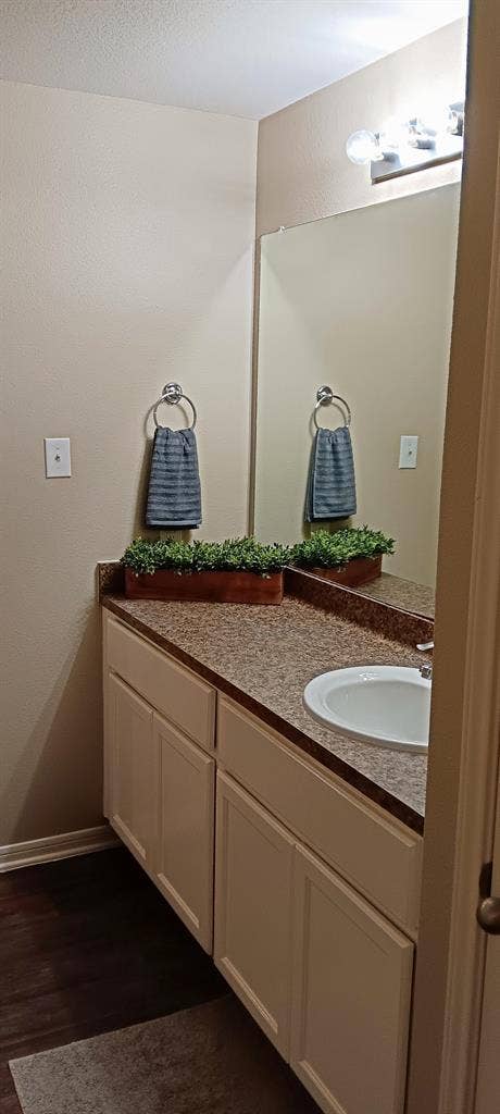 6 BR in Houston
