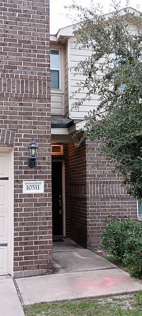 6 BR in Houston