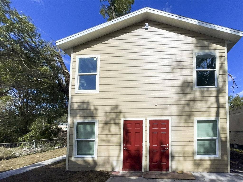 3 BR in Orlando