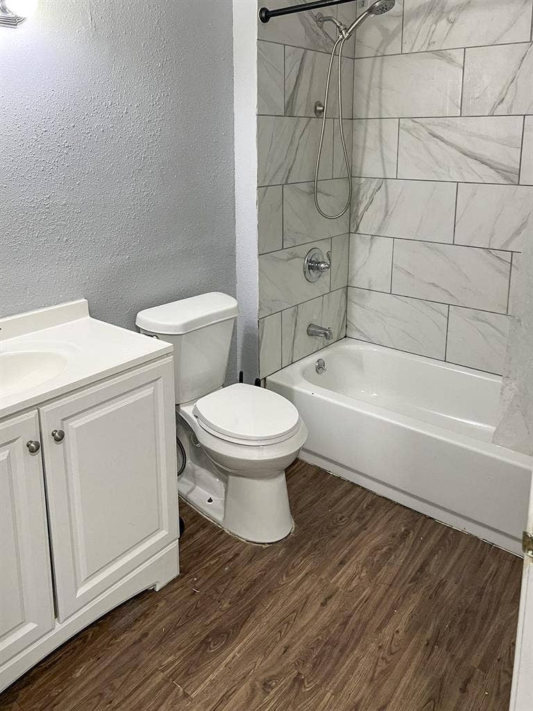 7 BR in Galena Park
