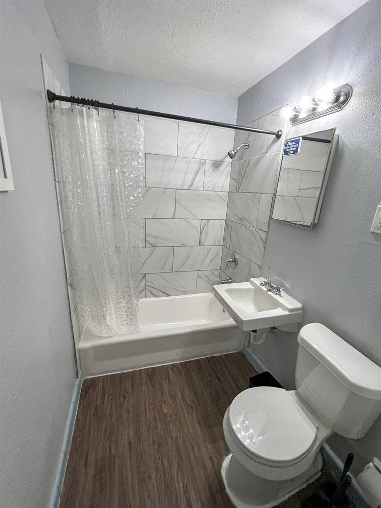7 BR in Galena Park