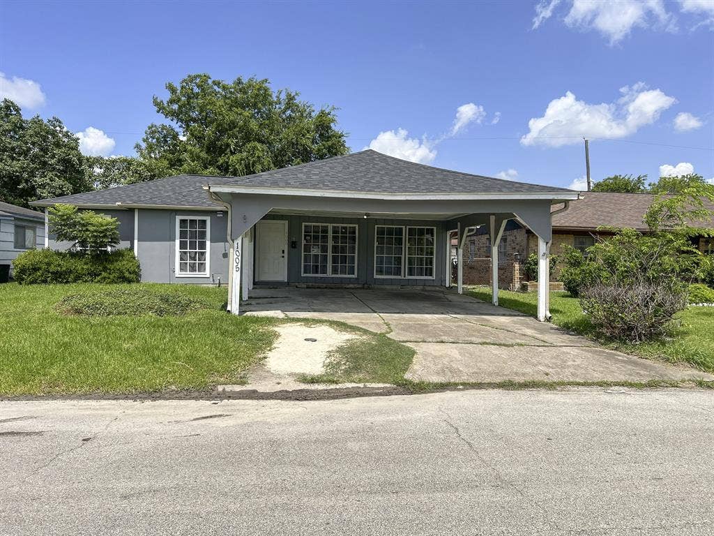 7 BR in Galena Park