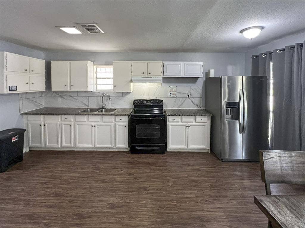 7 BR in Galena Park
