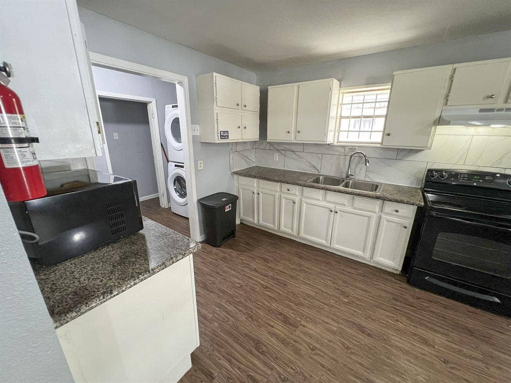 7 BR in Galena Park