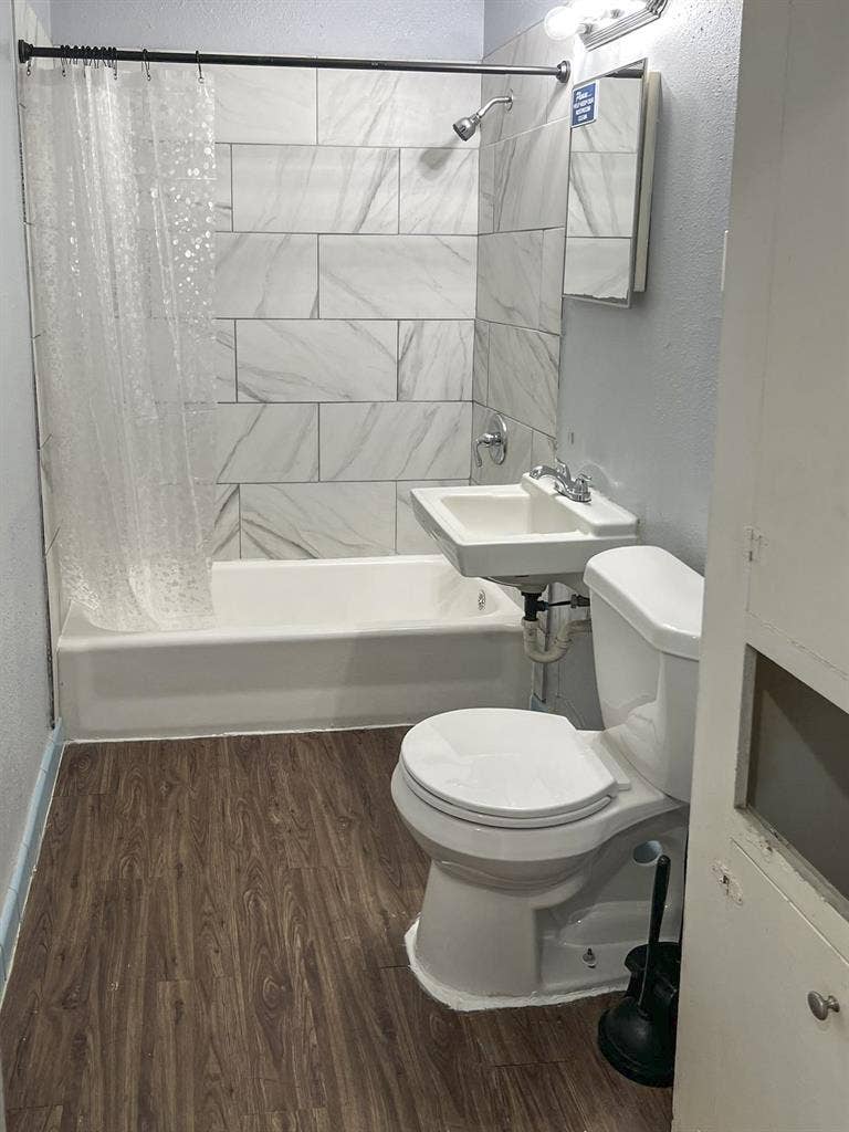 7 BR in Galena Park