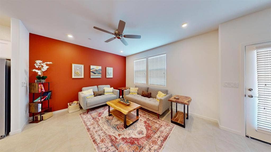 4 BR in Las Vegas