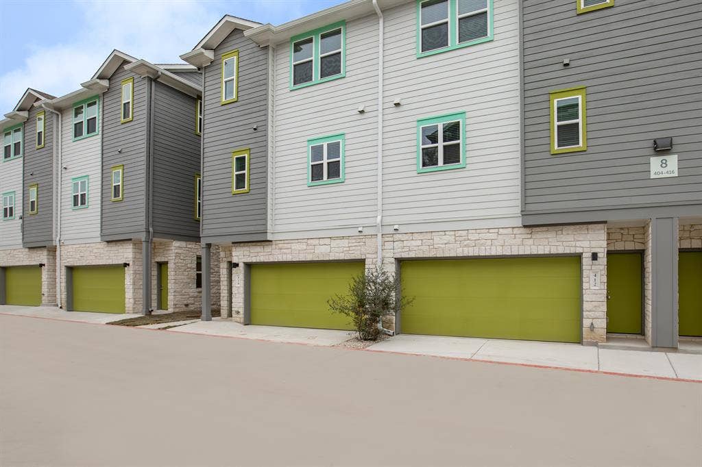 3 BR in Leander