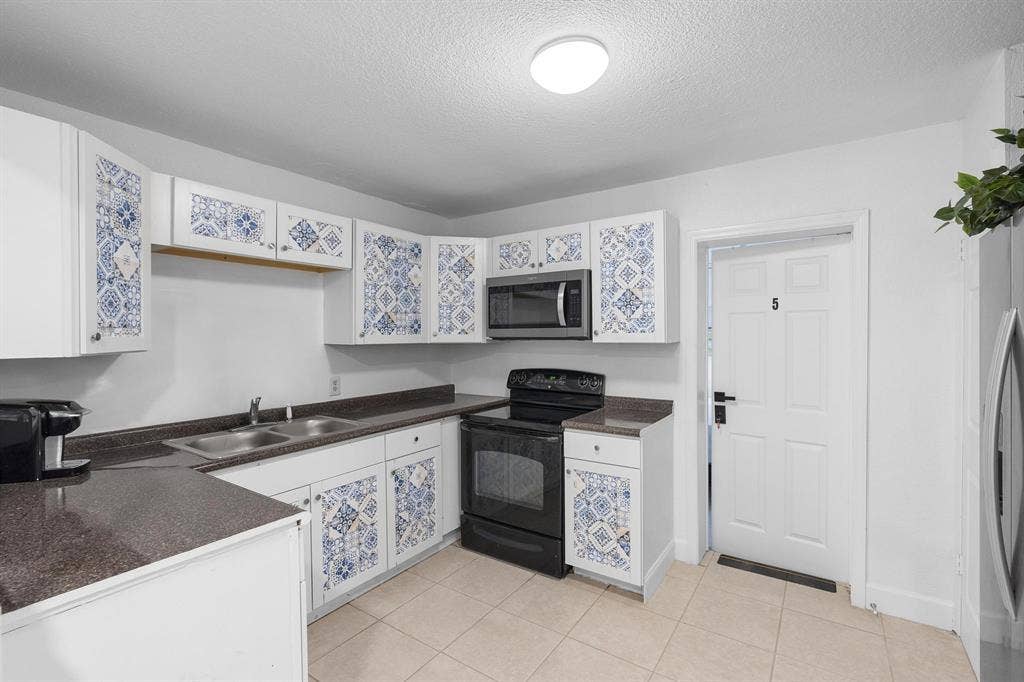 5 BR in Sanford