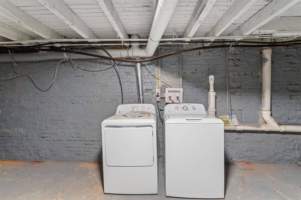 2 BR in Baltimore