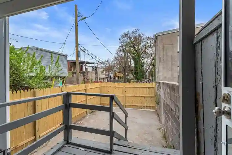 2 BR in Baltimore