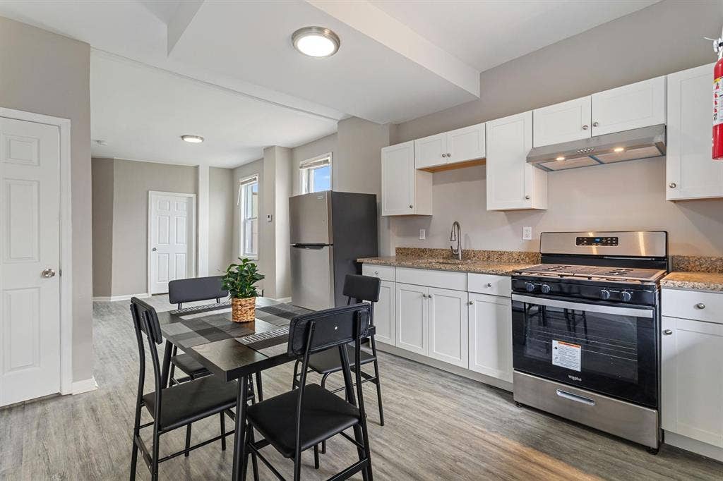 2 BR in Baltimore