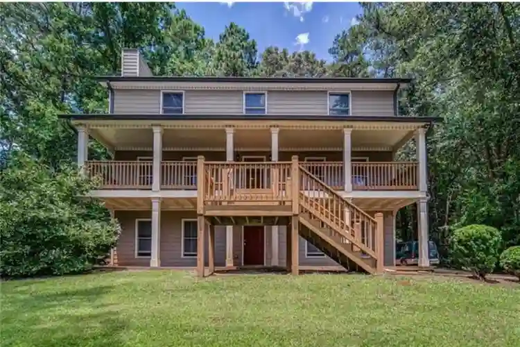 2 BR in Lithonia