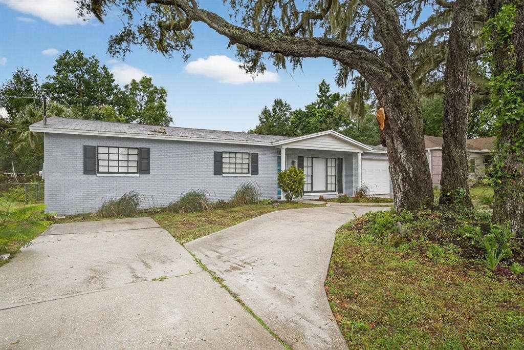 5 BR in Tampa