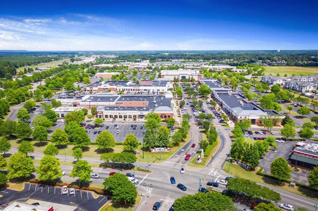 5 BR in Montgomery