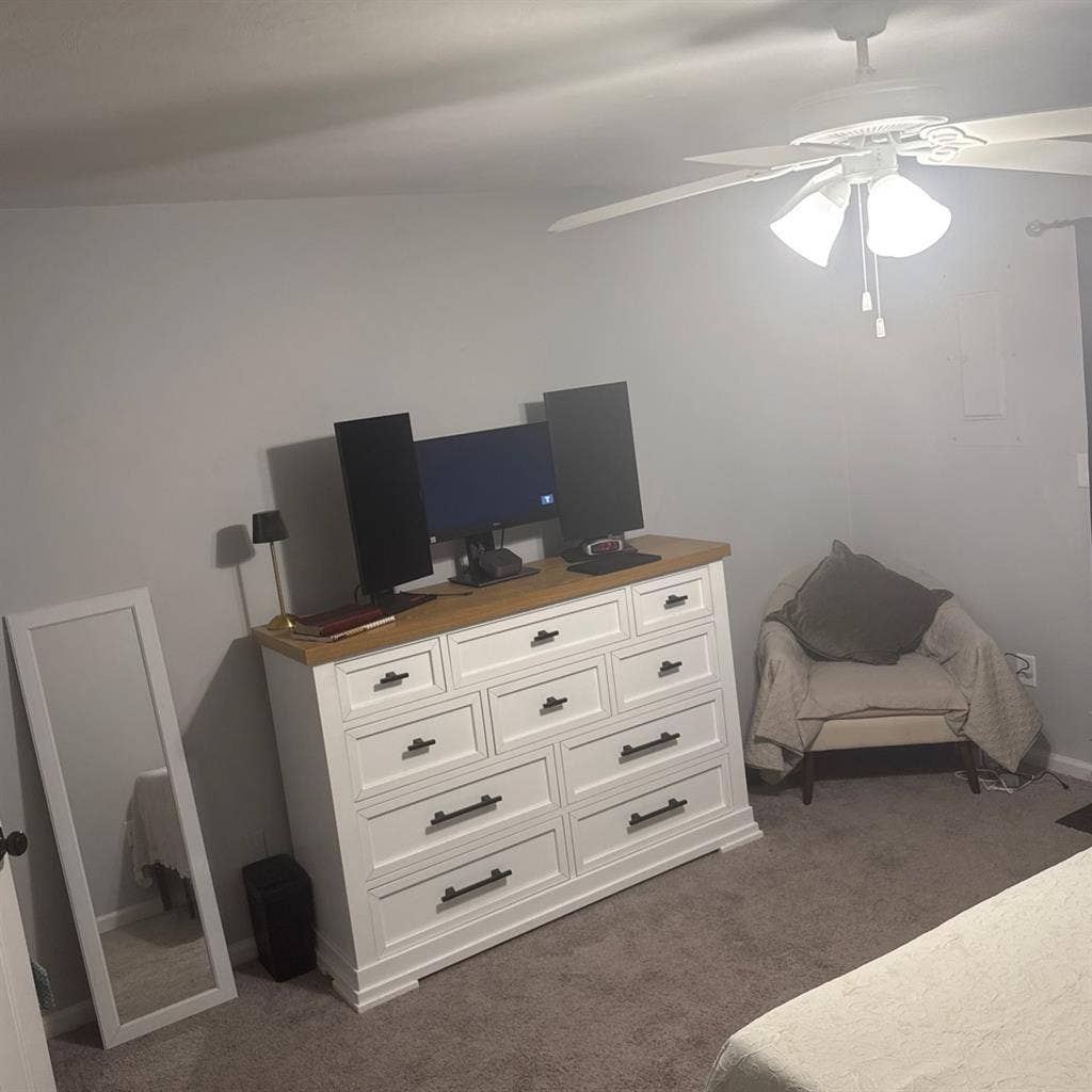 Room for Rent near Town Center VB
