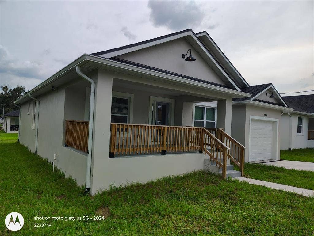 8 BR in Plant City