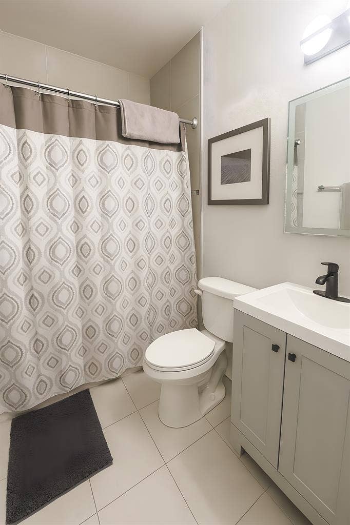 2 BR in Miami