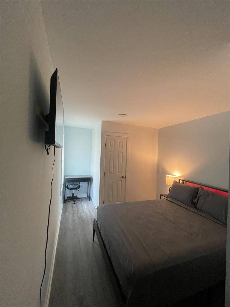 4 BR in Stone Mountain
