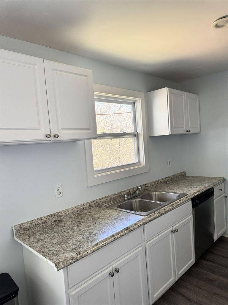4 BR in Stone Mountain