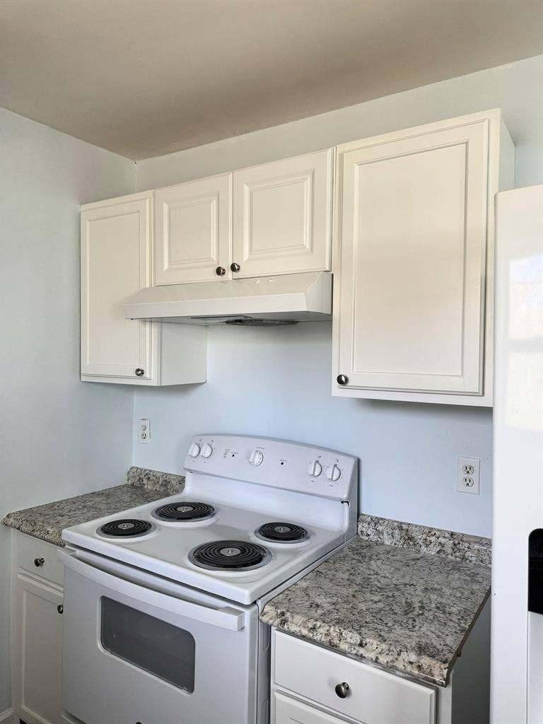 4 BR in Stone Mountain