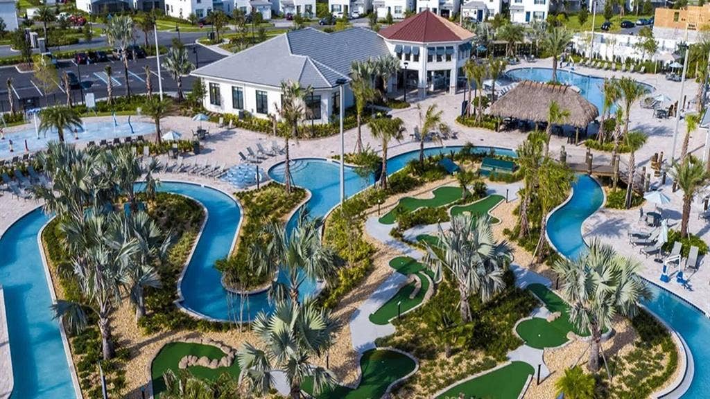 10 BR in Kissimmee