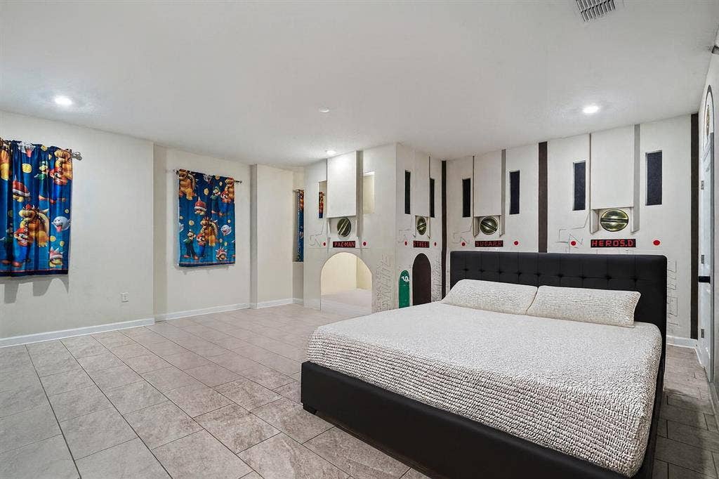 10 BR in Kissimmee