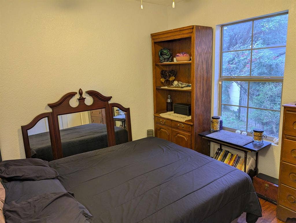 1 BR in Pensacola